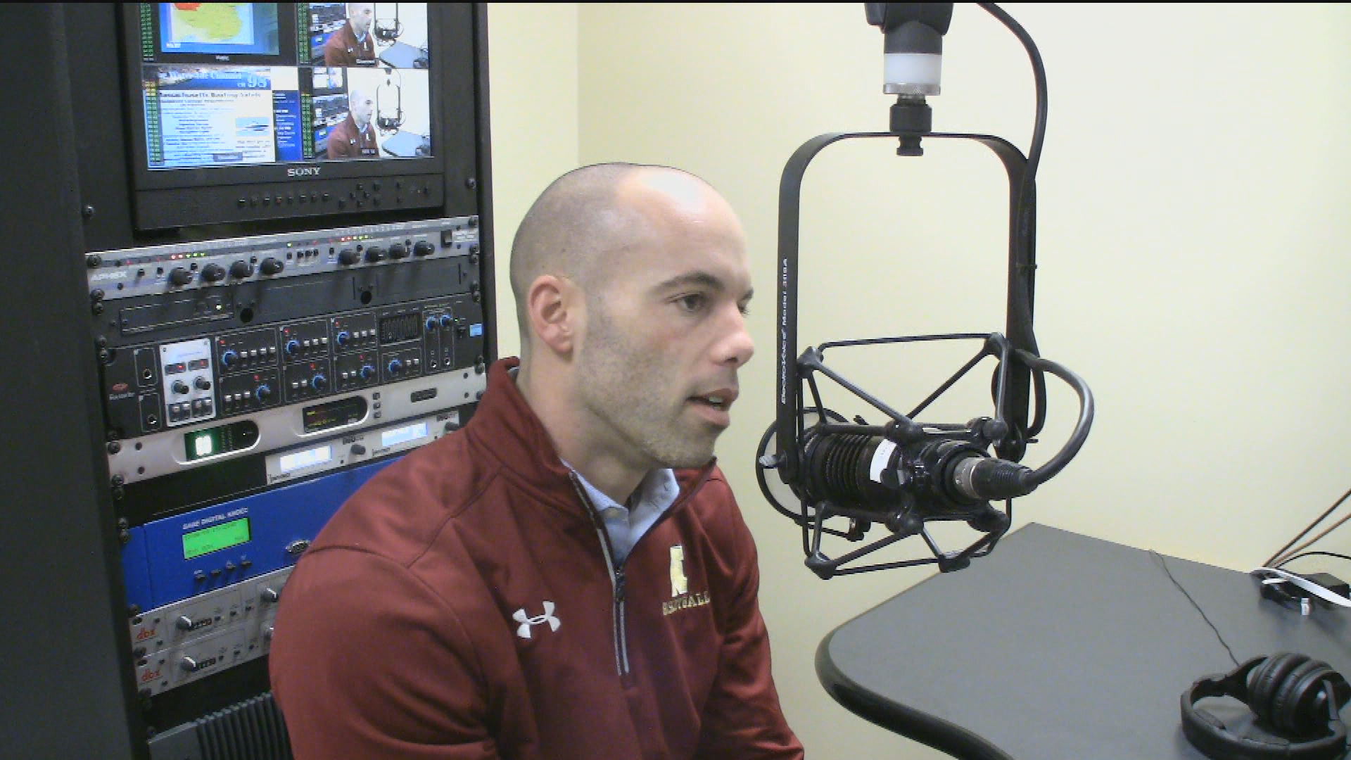 Thumbnail image for Afternoon Drive with Drew Moholland 2018-12-06 David Clay, Tyler Newfell, and Lexi Foley